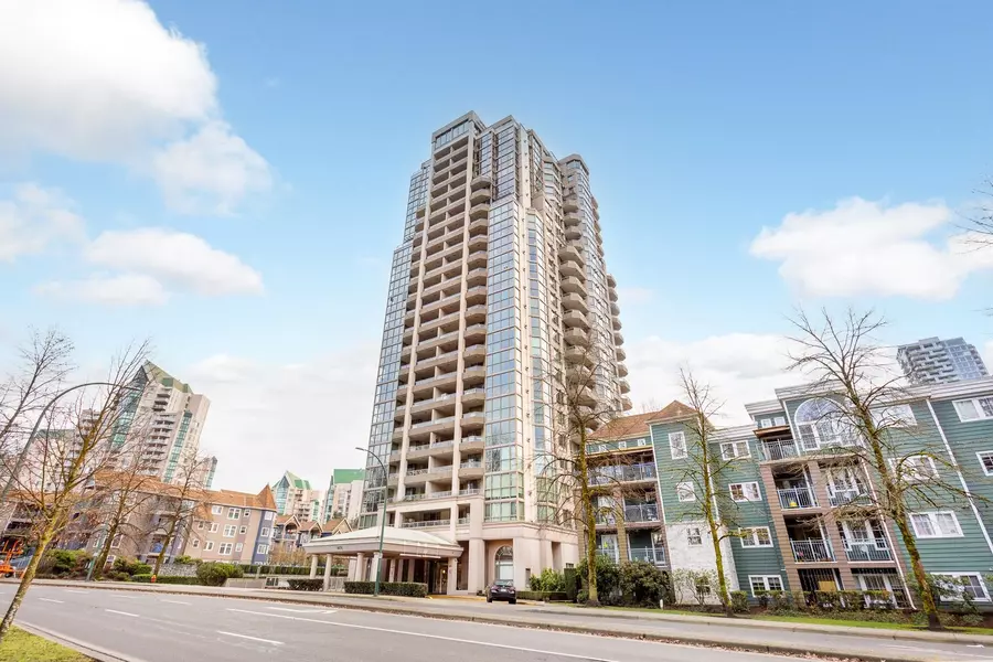 3070 GUILDFORD WAY #501, Coquitlam, BC V3B 7R8