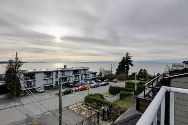 White Rock, BC V4B 1M2,15173 ROYAL AVE