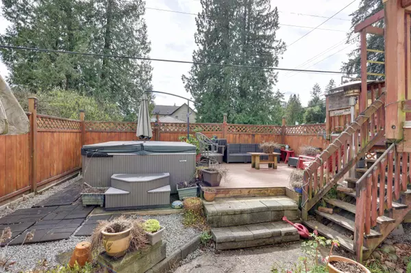 Port Coquitlam, BC V3B 4N4,3530 HASTINGS ST