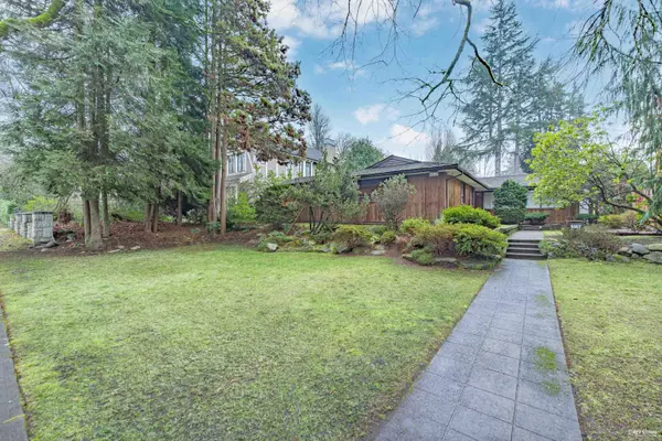 Vancouver, BC V6M 1N1,1736 W 37TH AVE