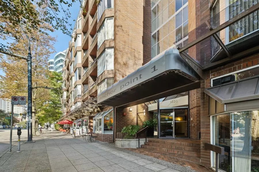 1330 BURRARD ST #508, Vancouver, BC V6Z 2B8