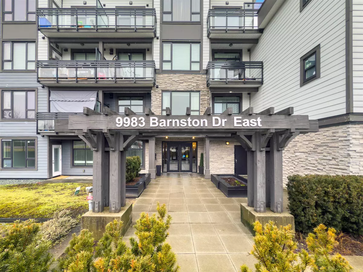 Surrey, BC V4N 6T3,9983 E BARNSTON DR #409