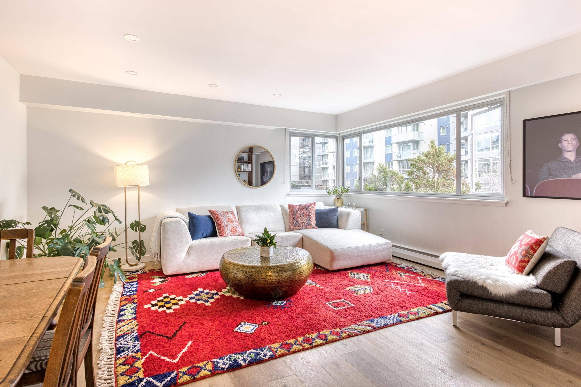 1050 JERVIS ST #302, Vancouver, BC V6E 2C1