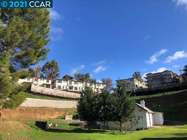 Martinez, CA 94553,270 Muir Station Rd