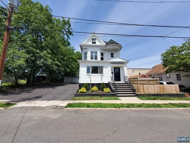 202 Canterbury Avenue, North Arlington, NJ 07031