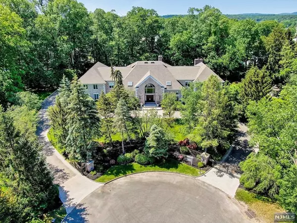 3 South Pond Road, Saddle River, NJ 07458