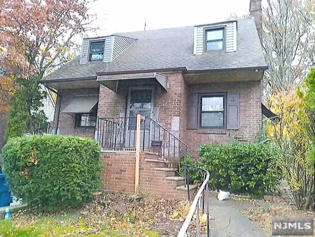 715 Larch Avenue, Teaneck, NJ 07666