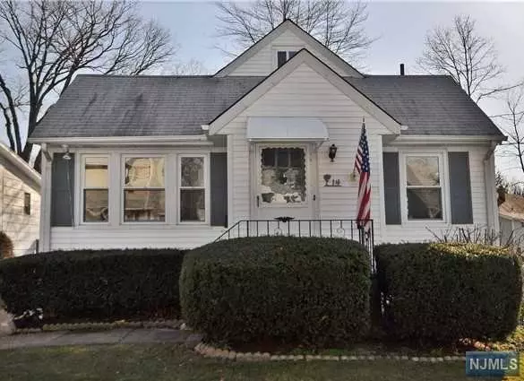 14 Washington Avenue, West Caldwell, NJ 07006