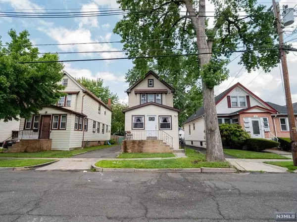 507 Harrison Avenue, Roselle, NJ 07203