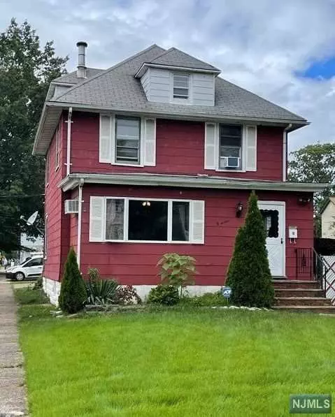 15-17 River Terrace, Paterson, NJ 07502