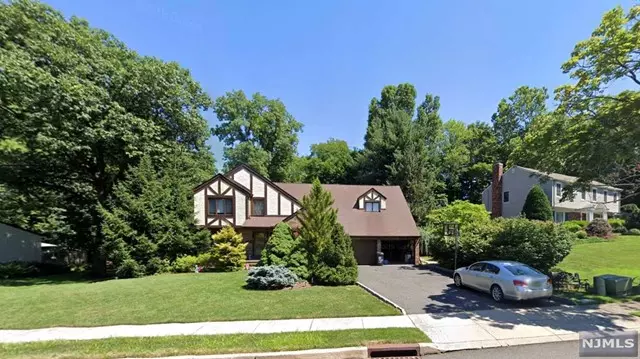 49 Wilson Place, Closter, NJ 07624