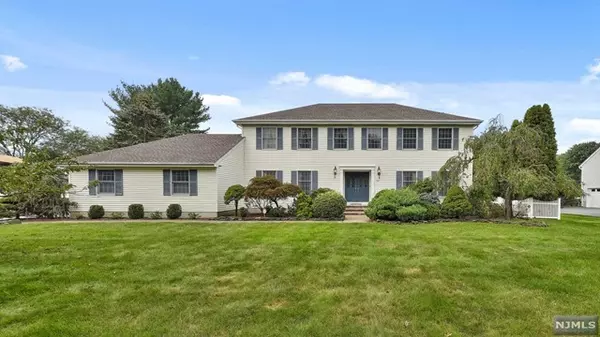 143 West Parkway, Pequannock Township, NJ 07444