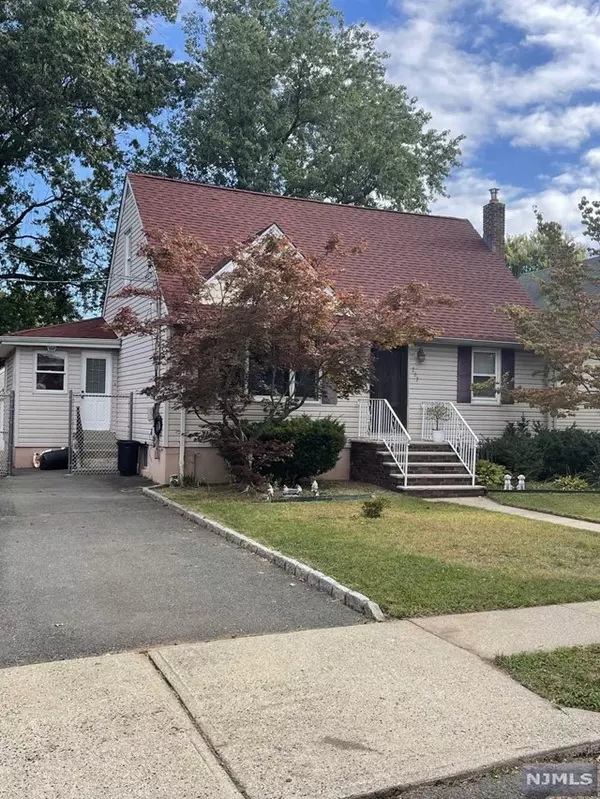 267 Paterson Avenue, Lodi, NJ 07644