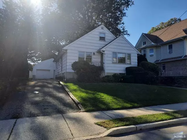 316 Franklin Avenue, Hasbrouck Heights, NJ 07604