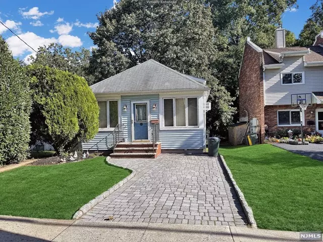 493 Linden Avenue, Teaneck, NJ 07666