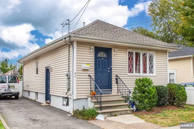 84 Avenue A, Lodi, NJ 07644