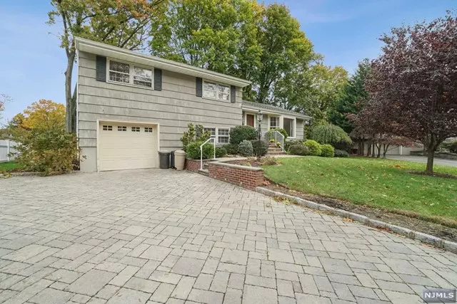 50 Cedar Street, Cresskill, NJ 07626