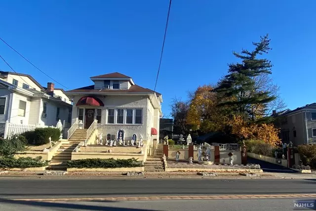 128 Grand Avenue, Palisades Park, NJ 07650