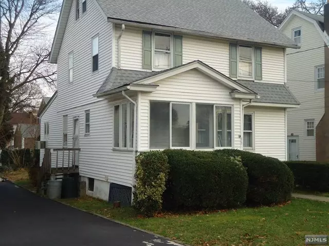 39 Garrabrant Avenue, Bloomfield, NJ 07003