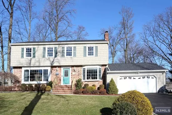 19 Baldwin Terrace, Wayne, NJ 07470