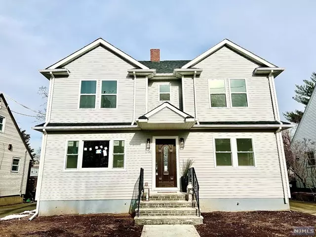 100 Carneer Avenue, Rutherford, NJ 07070