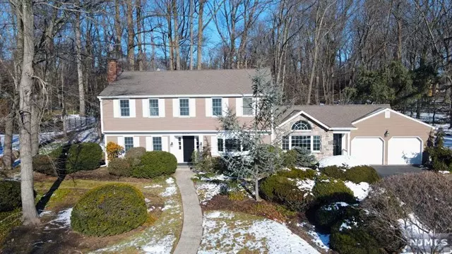 24 Old Farms Road, Woodcliff Lake, NJ 07677