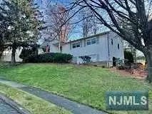 31 Zambrano Drive, Woodland Park, NJ 07424