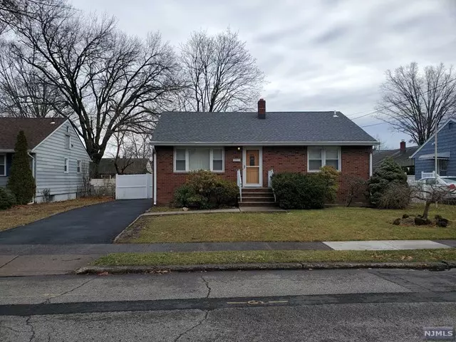 144 Oldfield Avenue, Hasbrouck Heights, NJ 07604