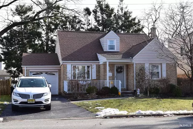 568 Spring Valley Road, Maywood, NJ 07607