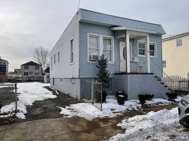 254 Hoyt Street, Kearny, NJ 07032