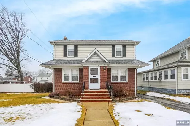 59 Bradley Avenue, Bergenfield, NJ 07621