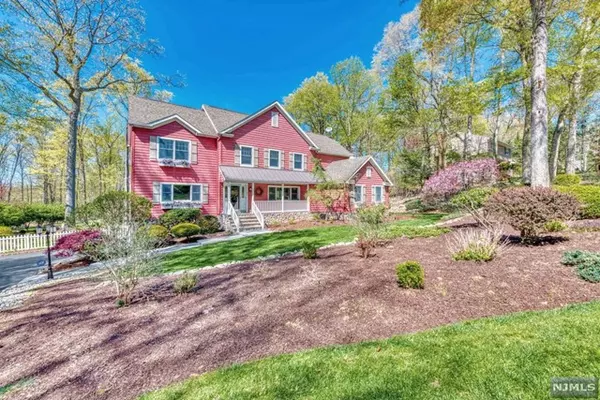 70 Woodcrest Drive, Woodcliff Lake, NJ 07677