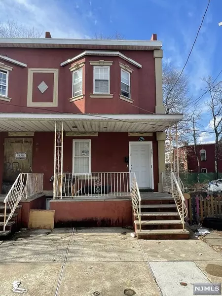 181 South 10th Street, Newark, NJ 07107