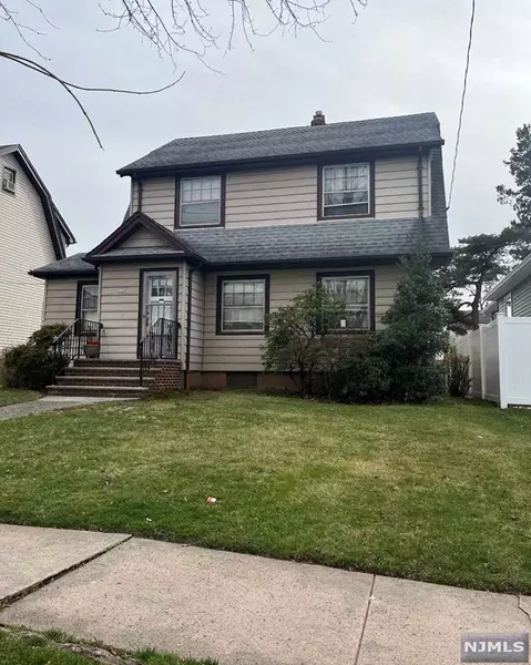 242 Williams Avenue, Hasbrouck Heights, NJ 07604