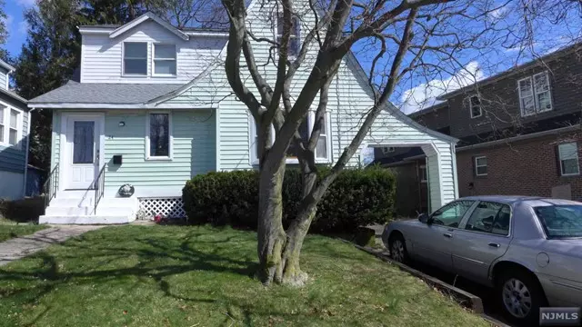 24 Tenney Avenue, River Edge, NJ 07661