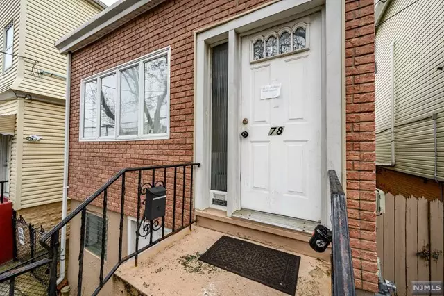 78 Mcadoo Avenue, Jersey City, NJ 07305