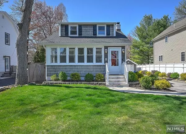 43 Johnson Avenue, West Caldwell, NJ 07006