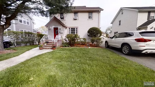 1155 Alicia Avenue, Teaneck, NJ 07666