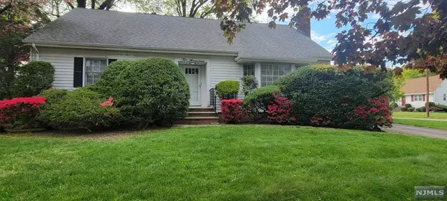 217 Leonard Young Street, Oradell, NJ 07649