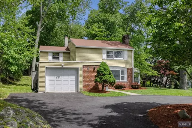 81 East Grand Avenue, Montvale, NJ 07645