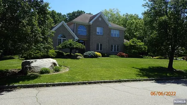 Mahwah, NJ 07430,11 Haring Lane