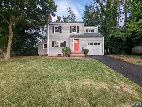 612 Brookside Place, Cranford, NJ 07016