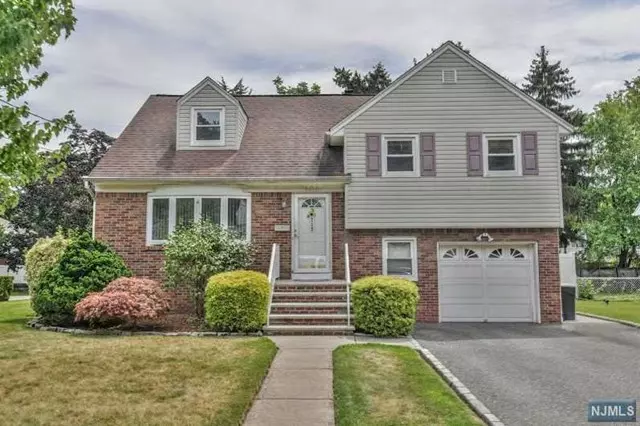 128 Oldfield Avenue, Hasbrouck Heights, NJ 07604