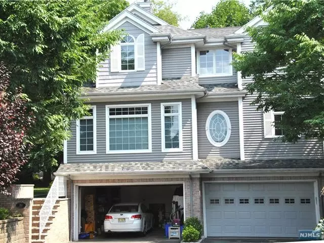 218 County Road, Tenafly, NJ 07670