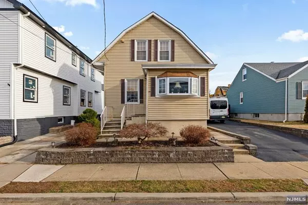 264 Grant Avenue, Totowa, NJ 07512