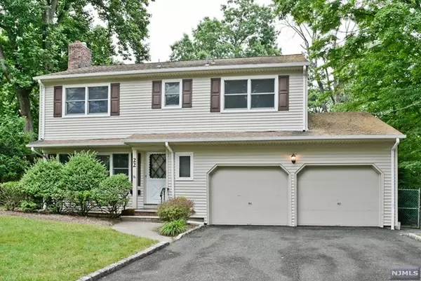 Livingston, NJ 07039,22 Rossmore Terrace