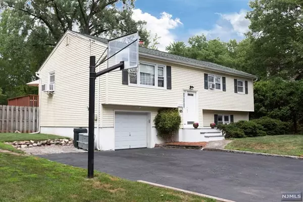 85 1st Street, Harrington Park, NJ 07640