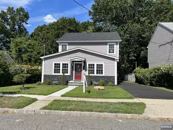 10 David Road, Cedar Grove, NJ 07009