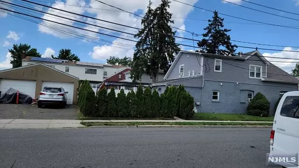 49 Dinallo Street, South Hackensack, NJ 07606