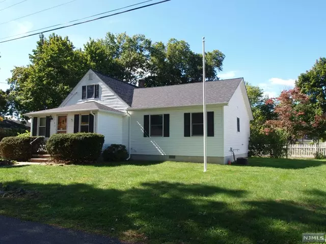 31 Andrews Place, Pequannock Township, NJ 07444